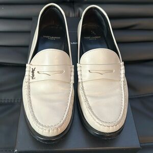 Saint Laurent Le Loafer Pearl
